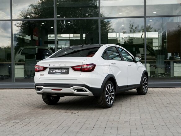 2026 Lada (ВАЗ) Vesta Cross I Рестайлинг (NG), белый - вид 1