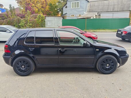 1998 Volkswagen Golf IV, чёрный, 410000 рублей, вид 5