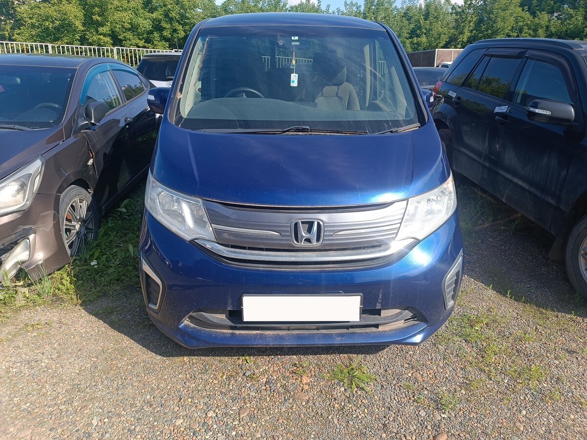 Открыть фотографии: Honda Stepwgn V