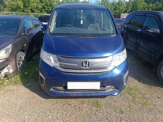 Honda Stepwgn V