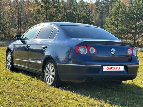 2010 Volkswagen Passat B6, синий, 630000 рублей, вид 5
