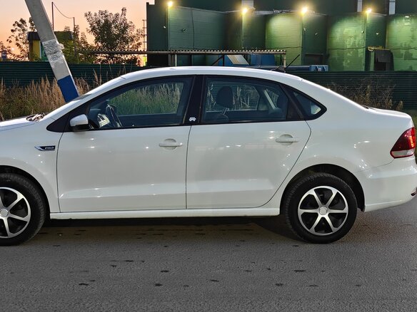 2019 Volkswagen Polo V Рестайлинг, белый - вид 11