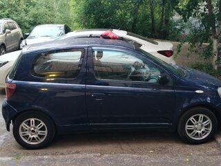 2002 Toyota Yaris I, синий, 350000 рублей, вид 2