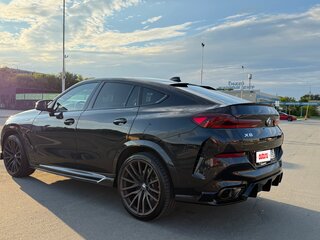 2022 BMW X6 40i III (G06), чёрный, 7640000 рублей, вид 3