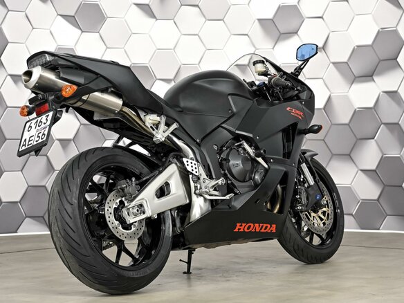 2014 Honda CBR 600RR, чёрный, 749000 рублей - вид 6