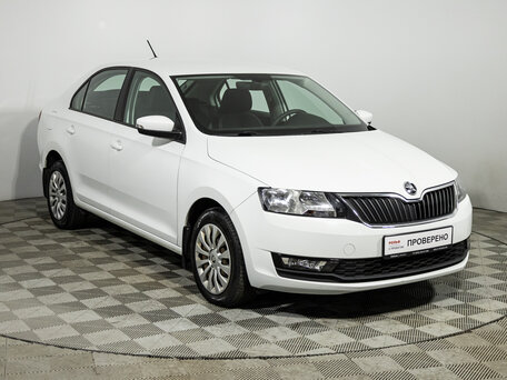 2019 Skoda Rapid I Рестайлинг, белый, 1499700 рублей, вид 3