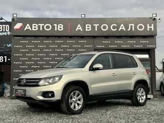 2012 Volkswagen Tiguan I Рестайлинг, серебристый, 1429000 рублей, вид 1