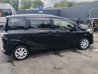 2015 Toyota Sienta II, чёрный, 1150000 рублей, вид 3