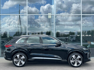 2025 Audi Q5 40 TFSI III (GU), чёрный, 7900000 рублей, вид 3