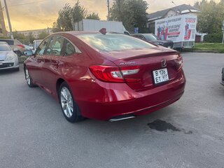 2019 Honda Accord X, красный, 2041000 рублей, вид 5
