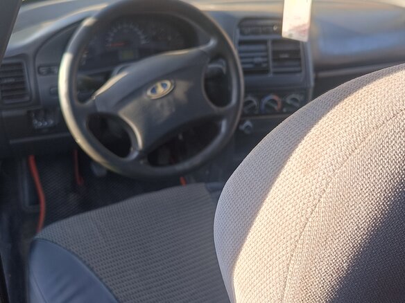 2006 Lada (ВАЗ) 2112, серебристый, 200000 рублей - вид 10