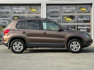 2014 Volkswagen Tiguan I Рестайлинг, коричневый, 1700000 рублей, вид 4