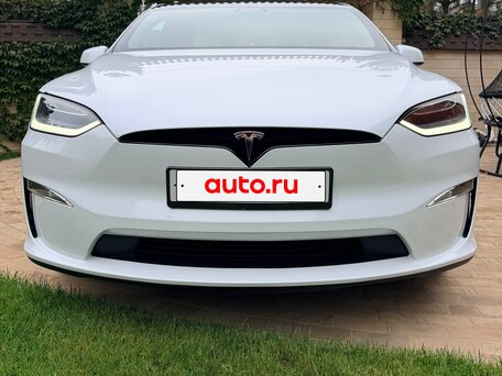 2022 Tesla Model X Plaid I Рестайлинг, белый, 11000000 рублей, вид 3