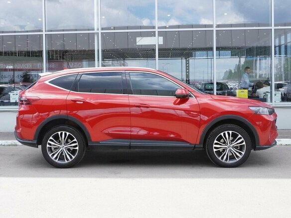 2022 Haval F7 I Рестайлинг, красный, 1670000 рублей - вид 2