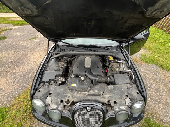 2003 Jaguar S-Type R I, чёрный, 1500000 рублей - вид 9