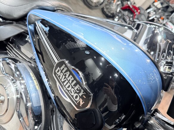 2011 Harley-Davidson Electra Glide, голубой, 1299000 рублей - вид 23