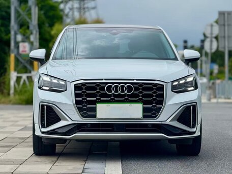 2021 Audi Q2 L 35 TFSI I Рестайлинг, белый, 1730000 рублей, вид 1