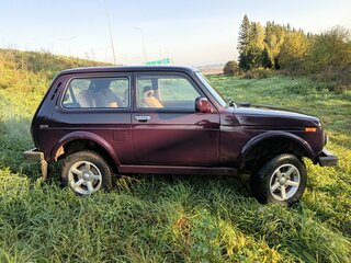 2002 Lada (ВАЗ) 2121 (4x4) I Рестайлинг, фиолетовый, 195000 рублей, вид 4