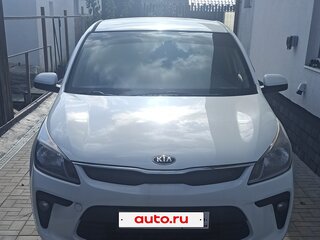 2017 Kia Rio IV, белый, 1200000 рублей, вид 1