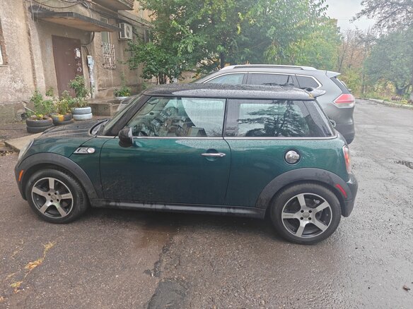 2007 Mini Hatch Cooper S II (R56), зелёный, 999999 рублей - вид 4