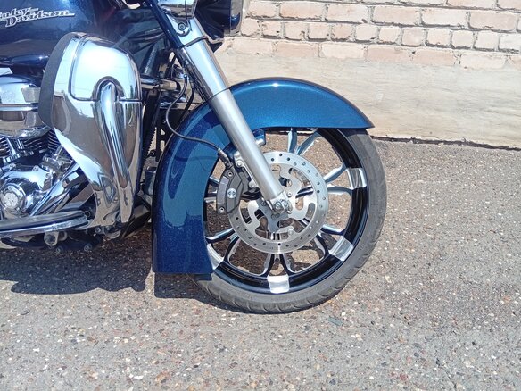 2012 Harley-Davidson Street Glide, синий, 1100000 рублей - вид 18