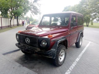 1983 Mercedes-Benz G-Класс 300 I (W460; W461), красный, 500000 рублей, вид 1