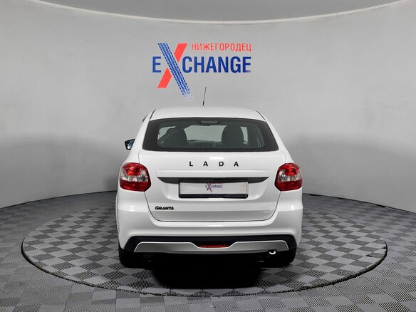 2019 Lada (ВАЗ) Granta I Рестайлинг, белый, 617000 рублей - вид 6