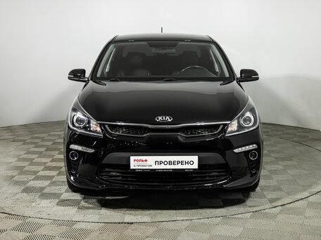 2018 Kia Rio IV, чёрный, 1399700 рублей, вид 2