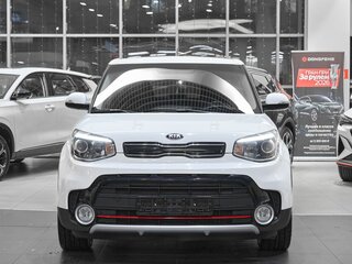 2017 Kia Soul II Рестайлинг, белый, 1449000 рублей, вид 2