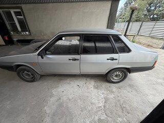 2004 Lada (ВАЗ) 21099, серебристый, 150000 рублей, вид 4