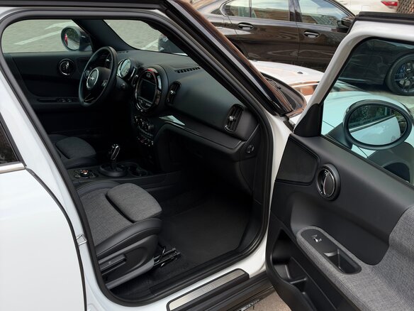 2019 Mini Countryman Cooper II, белый, 2500000 рублей - вид 27