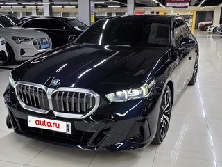 2025 BMW 5 серии 530i xDrive VIII (G60/G61/G68), чёрный, 7190999 рублей, вид 1
