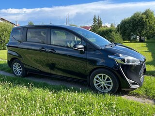 2019 Toyota Sienta II Рестайлинг, чёрный, 1450000 рублей, вид 2