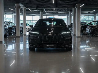 2023 BMW 7 серии 740d xDrive VII (G70), чёрный, 10250000 рублей, вид 3