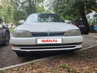 1990 Toyota Camry Prominent V30, белый, 230000 рублей, вид 1