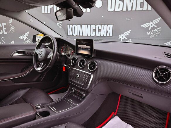 2019 Mercedes-Benz GLA 200 I (X156) Рестайлинг, синий, 1899000 рублей - вид 23