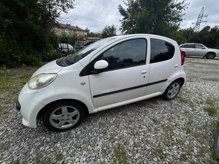 2008 Peugeot 107 I, белый, 369000 рублей, вид 1