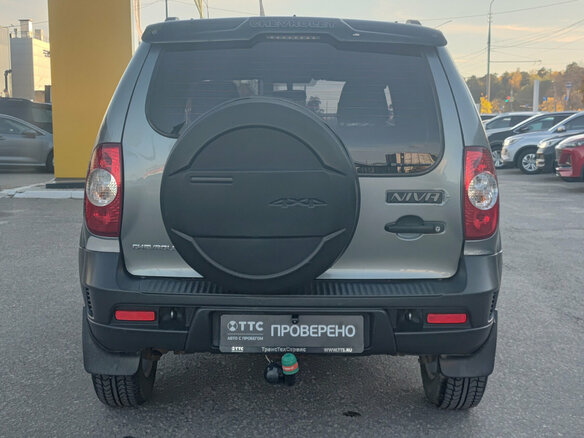 2015 Chevrolet Niva I Рестайлинг, серый, 620000 рублей - вид 5