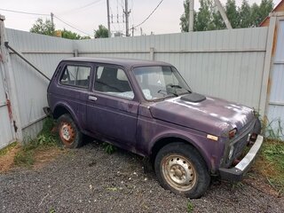 1998 Lada (ВАЗ) 2121 (4x4) I Рестайлинг, фиолетовый, 110000 рублей, вид 2