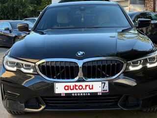 2021 BMW 3 серии 330i xDrive VII (G2x), чёрный, 3750000 рублей, вид 1