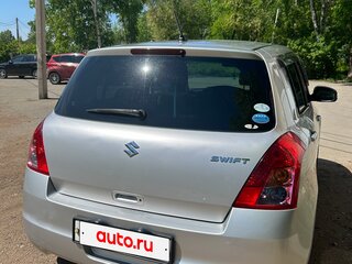 2010 Suzuki Swift III, серебристый, 570000 рублей, вид 2