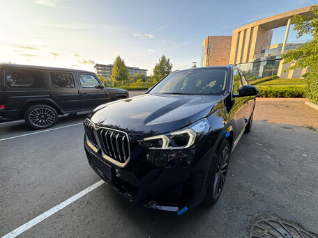 2025 BMW X1 Long 25Li xDrive III (U11/U12), синий, 5850000 рублей, вид 2
