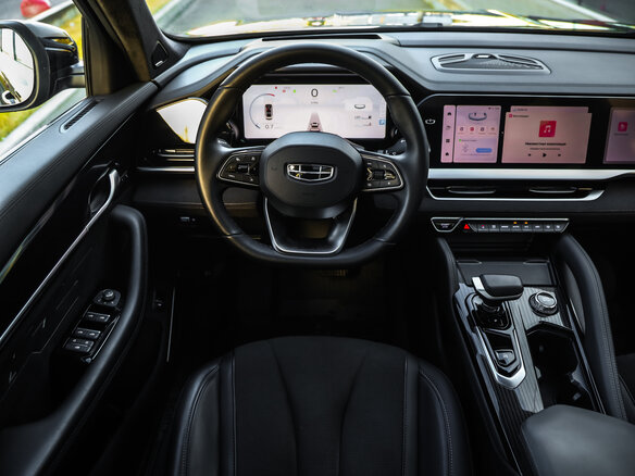 2024 Geely Monjaro I, чёрный, 3399777 рублей - вид 12
