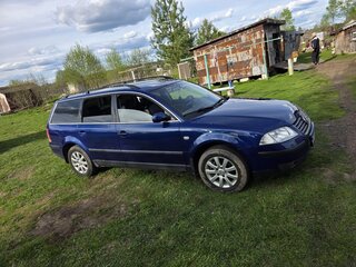 2001 Volkswagen Passat B5 Рестайлинг, синий, 510000 рублей, вид 3