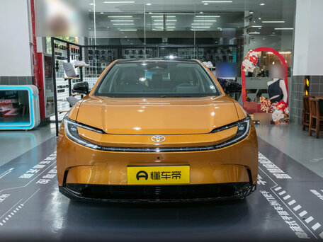 2026 Toyota bZ5 550, оранжевый, 3930000 рублей, вид 2