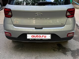 2022 Hyundai Venue I, серый, 2000000 рублей, вид 2