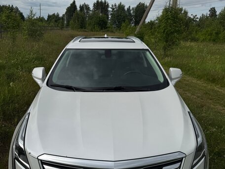2017 Cadillac XT5 I, белый, 3129000 рублей, вид 2