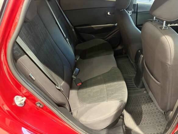 2014 Kia Rio 6-speed III, красный, 999000 рублей - вид 13