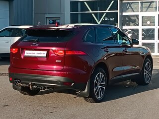 2016 Jaguar F-Pace I, красный, 2215000 рублей, вид 2
