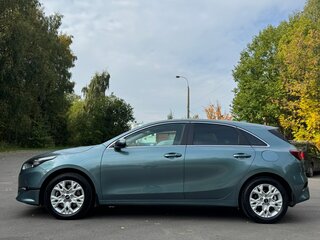 2022 Kia Ceed III Рестайлинг, серый, 2500000 рублей, вид 2
